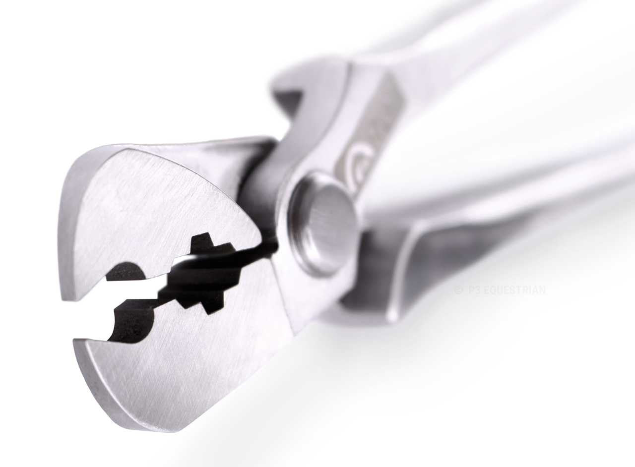 Kahn Forge Crease Nail Pullers