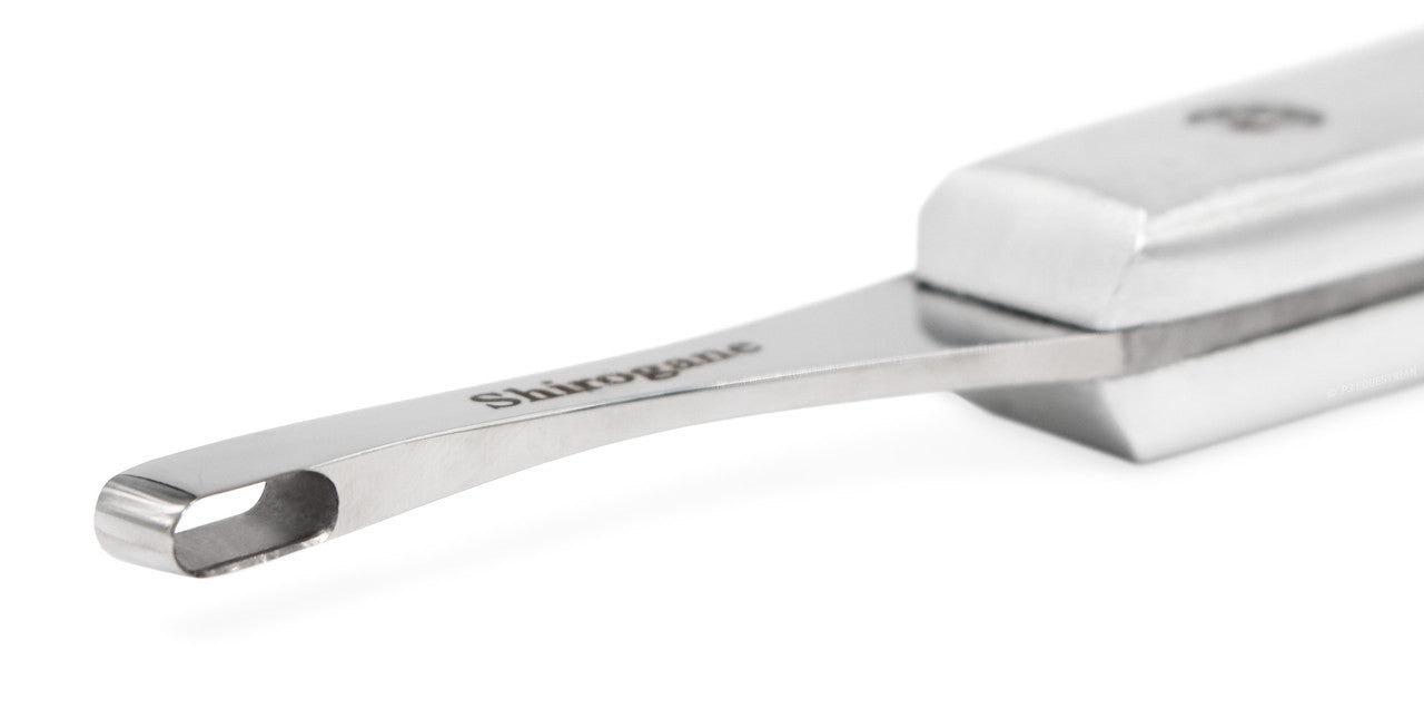 Shirogane abscess loop knife with aluminium handle close up