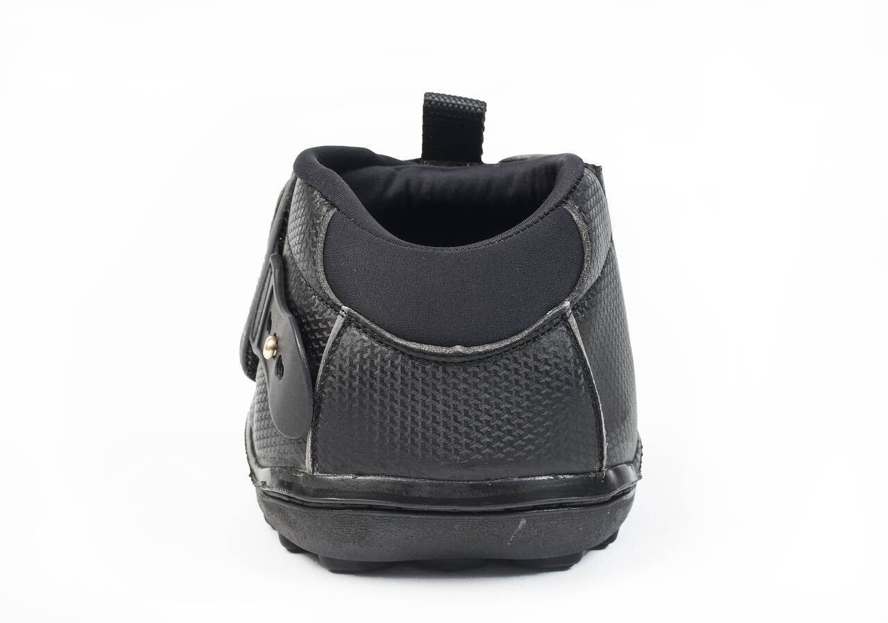 EF Active boot